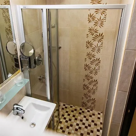 Jogar Hotel Balatonföldvár