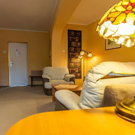 Hotel Jogar Balatonföldvár