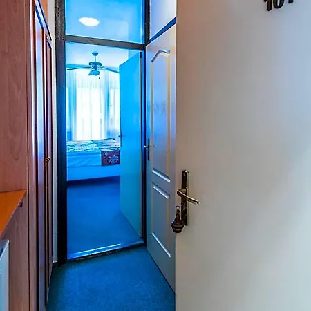 Jogar Hotel Balatonföldvár