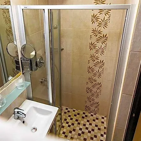Jogar Hotel Balatonföldvár