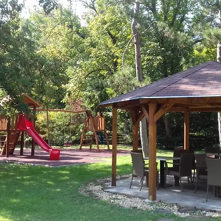 Jogar 3* Balatonföldvár