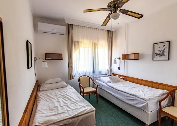 Hotel Jogar Balatonföldvár